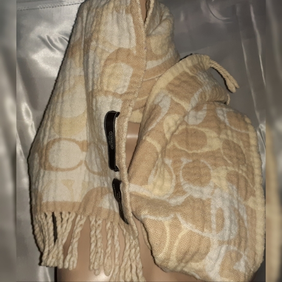 Coach Signature Reversible Muffler Scarf - Picture 6 of 8